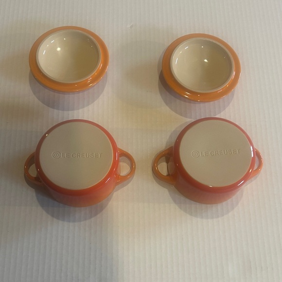 NWOT Le Creuset light and darker Orange Mini Cocotte Set of 2 great for baking - Picture 4 of 7
